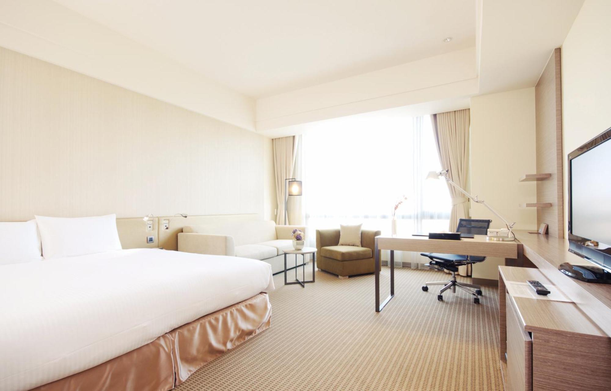 Academy Hotel Тайнань Екстер'єр фото